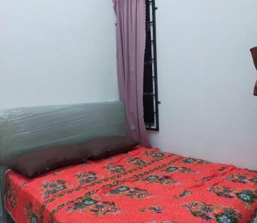 Peringat House | Homestay Padang Kala