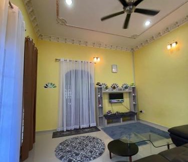 Kampung Raya Rawa House | HOMESTAY Teratak Besut (HA)