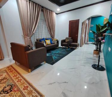 Kampung Telong House | Homestay Umar Homestay Tilam Hotel