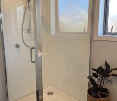 Pukekohe House | Homestay with Saana