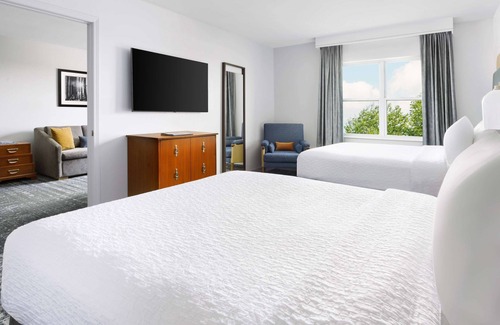 Portsmouth Hotel | Homewood Suites by Hilton Portsmouth