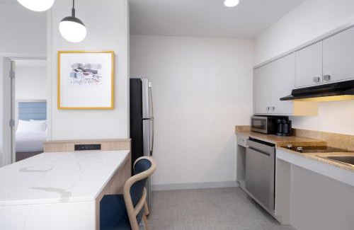 Columbia Hotel | Homewood Suites by Hilton Columbia, SC