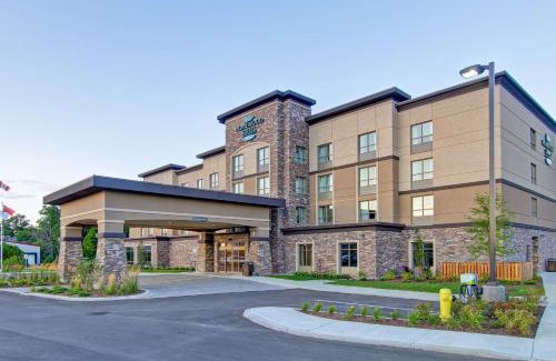 Township of Woolwich Hotel | Homewood Suites by Hilton Waterloo/St. Jacobs