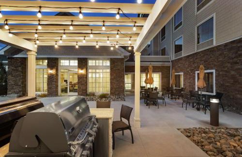 Fargo Hotel | Homewood Suites by Hilton Fargo