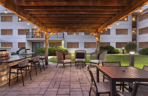 Carmel Hotel | Homewood Suites by Hilton Indianapolis Carmel