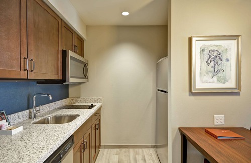 Tempe Hotel | Homewood Suites by Hilton Phoenix Tempe ASU Area