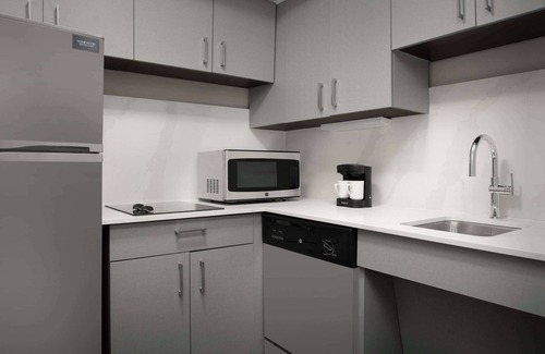 Baileys Crossroads Hotel | Homewood Suites by Hilton Alexandria/Pentagon South