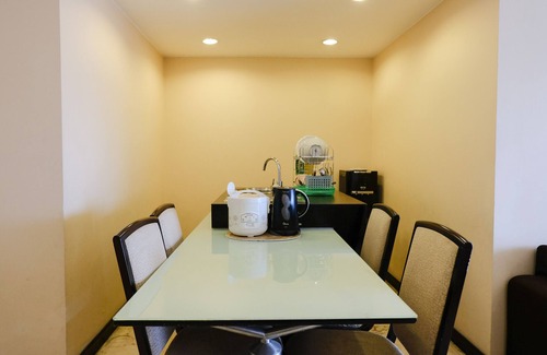 Babakan Ciamis Apartment | Homey 2Br At Braga City Walk Apartment