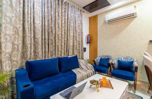 Karkardooma Apartment | Homlee-Luxury Inn 3BHK