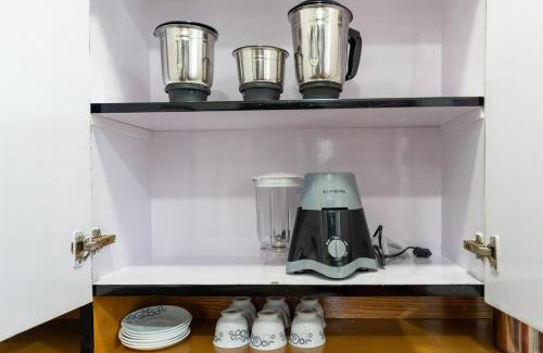 Karkardooma Apartment | Homlee-Luxury Inn 3BHK