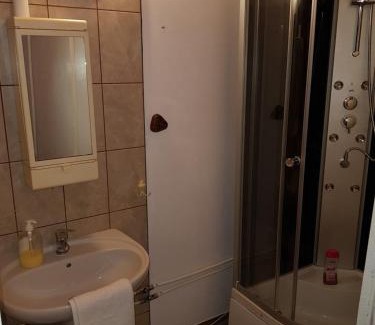 Deva Apartment | Hompot Accommodation