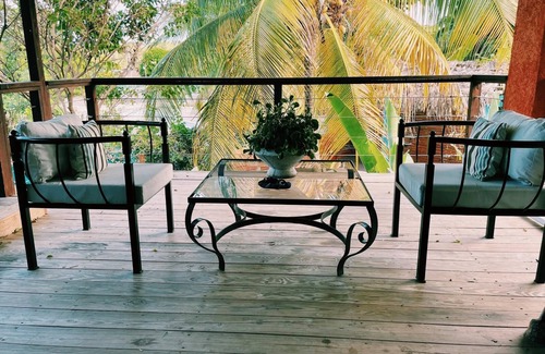 Ocho Rios Apartment | Honeybella - Secluded retreat for two in White River, Ocho Rios