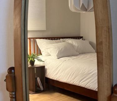 Mangwon-dong Apartment | Hongdae Area Stay with Free Luggage Storage and Airport Bus Access