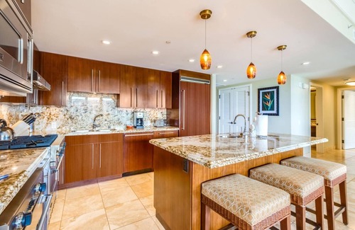 Kaanapali Condo | Honua Kai | 2 Free Rental Cars | KBM Resorts | Modern Beachfront Studio At Honua Kai Resort | 2 Units, 4 Bedrooms | HK ML-1856