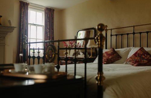 Welsh Frankton Bed & Breakfast | Hordley Hall