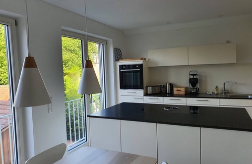 Moos Apartment | höriHaus 1804 - Apartment "Höriblick": Quiet, less than 200m from the lake, restaurants, Edeka