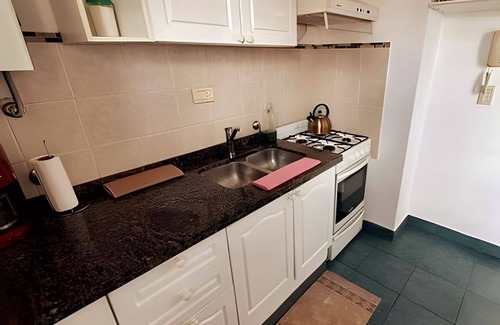 Centro House | Hornera San Juan - Bright Balcony Apartment