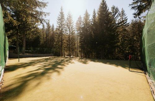 Cremosne Hotel | Horský hotel Bartoška