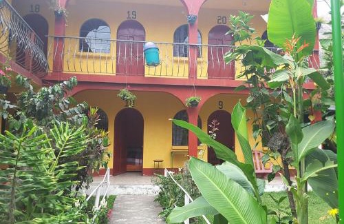 Panajachel House | Hospedaje Santo Domingo