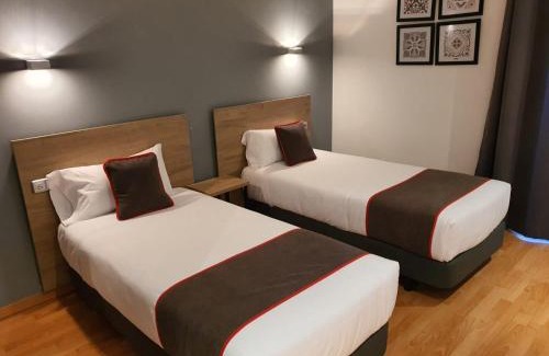 Medina de Rioseco Hotel | Hospedium Hotel Vittoria Colonna