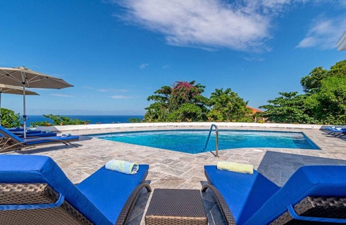 Montego Bay Villa | Hospitality Expert EDEN: View, Pool, Beach & Chef