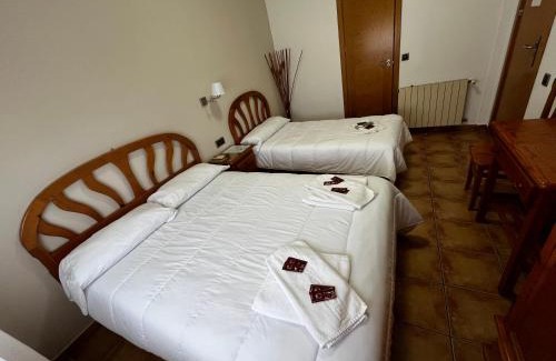 Mocejon Hotel | Hostal Castilla