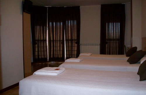 Santa Olaja de la Ribera House | Hostal Cerecedo