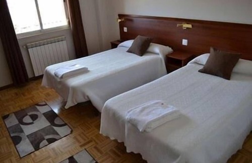 Santa Olaja de la Ribera House | Hostal Cerecedo