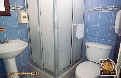 Chimborazo Province House | Hostal El Andén