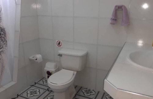 Boca de Camarioca House | Hostal Horizontes