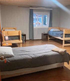 Ensenada House | Hostal La Casona Ensenada con parking