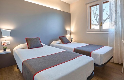 Borgonya House | Hostal Mas Ferrer