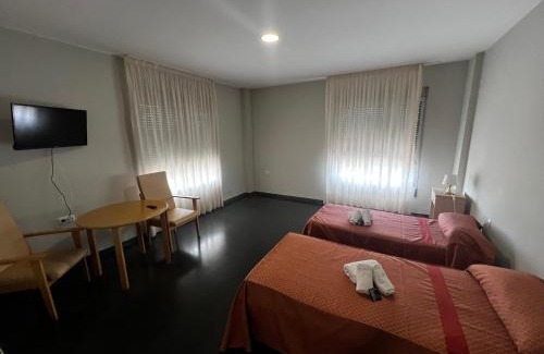 Fuentes Claras Apartment | Hostal Restaurante la Concordia