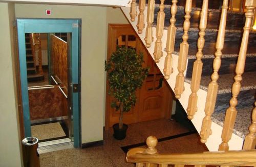 Benavente House | Hostal Universal