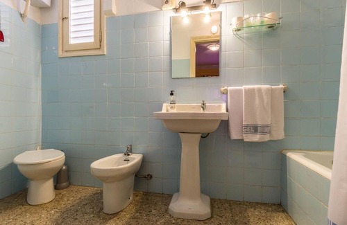 Balaguer Hostel | Hostal Urgell