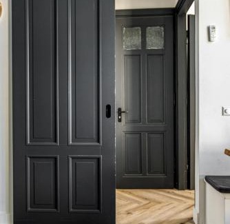 Scheveningen Apartment | Hosted by Wendy prins willem 2