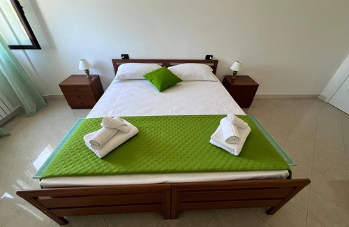Gonnesa Bed & Breakfast | Hostel with sea view rooms and private bathroom