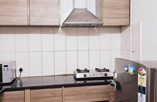 Greater Kailash Enclave I Apartment | Hostmystay-2bhk w/t Terrace! Gk1
