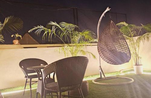 Greater Kailash Enclave I Apartment | Hostmystay-2bhk w/t Terrace! Gk1