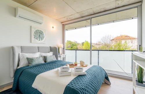 Vila Nova de Gaia Apartment | HostWise - Modern Flat w/Balcony, Garage & Pool