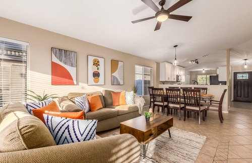 West Point Towne Center House | Hot Pool, Pup Friendly! Perfectly Perfect!