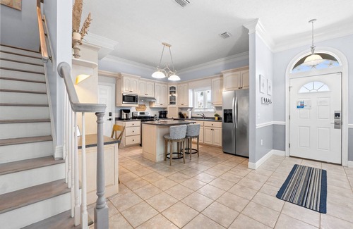 Bahama Beach House | Hot Tub, Sleeps 10, 1 block to beach access, Pets