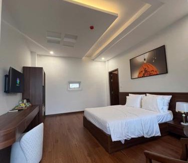 Lien Chieu Hotel | Hotel ĐÁ ĐỎ