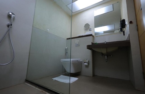 Hubli Hotel | Hotel Aashray Inn