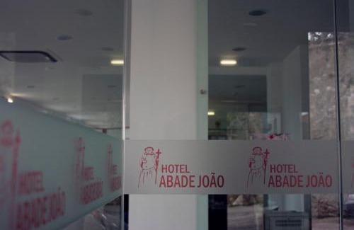 Montemor-o-Velho Hotel | Hotel Abade João