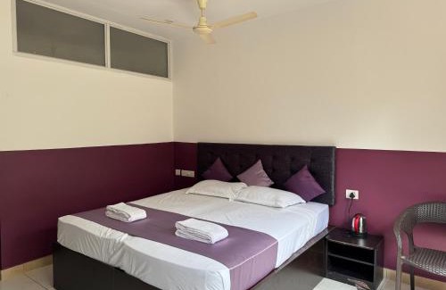 Inna Hotel | Hotel Abhinav Boarding And Lodging