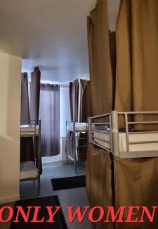Strasbourg -Saint-Denis Hotel | HOTEL ABOUKIR
