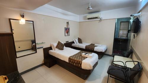 Pandharpur Hotel | Hotel Aishwarya