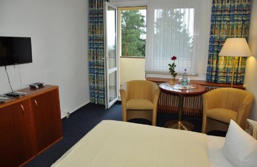 Elgersburg Hotel | Hotel Am Wald -GARNI-