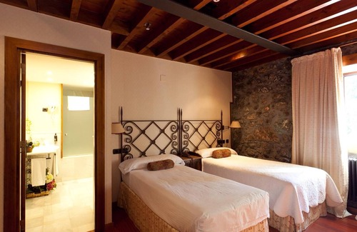 Etxebarria Hotel | Hotel Antsotegi